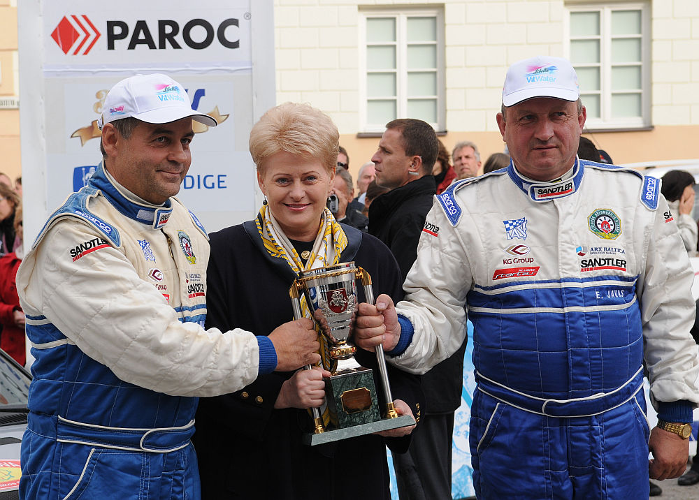 Prezidentė apdovanojo ralistus