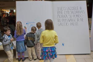 Didziausios-vaiku-knygos-rasymas