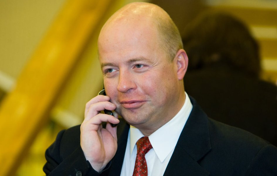 Seimo narys V.Babilius turi 4 galiojančias nuobaudas už kelių eismo taisyklių pažeidimus