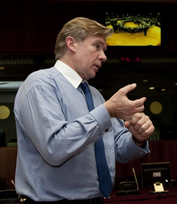 A. Ažubalis lankysis Tadžikistane