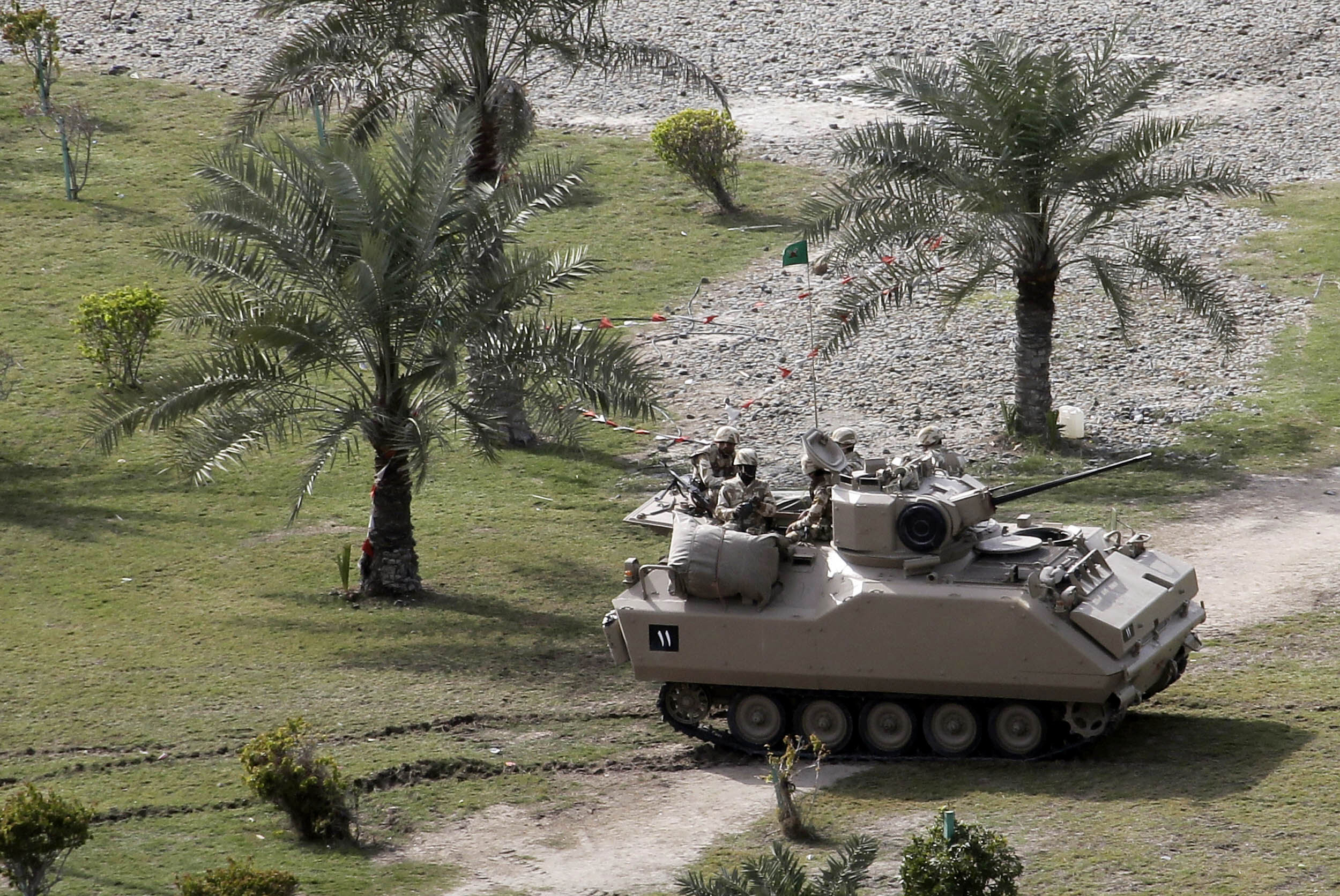 Bahreine tūkstančiai žmonių protestavo prieš režimą