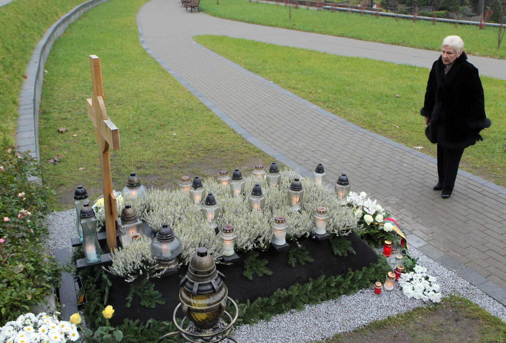 A.M.Brazausko kapas kainuos 128 tūkst.Lt