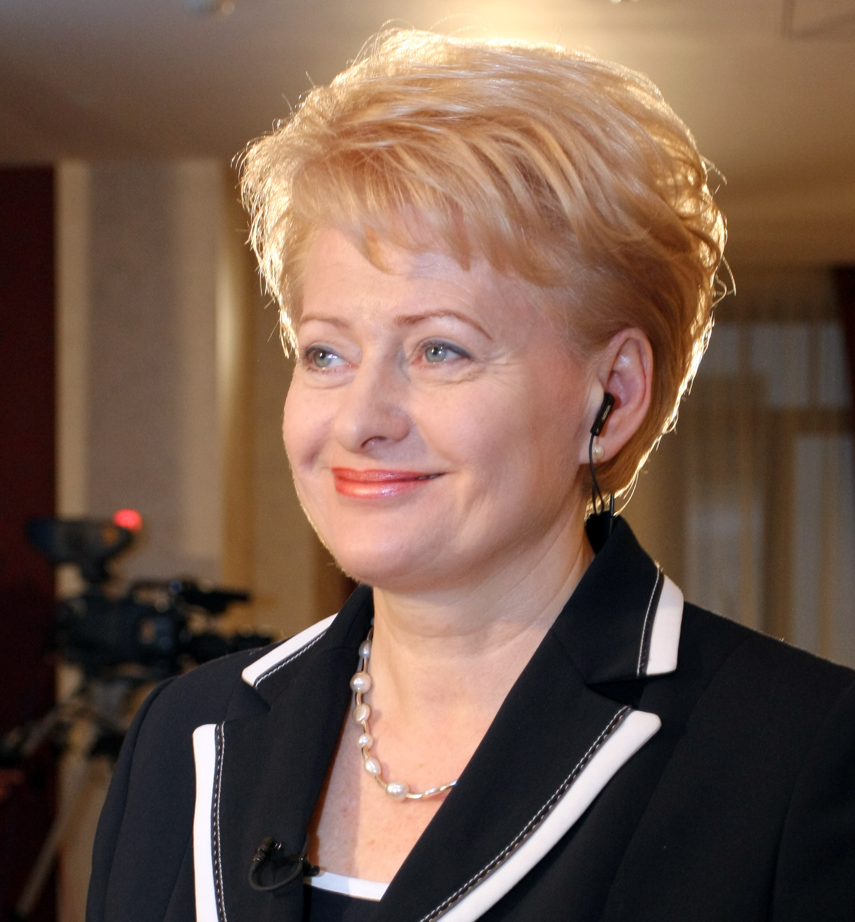 D. Grybauskaitė neužleidžia pirmosios pozicijos