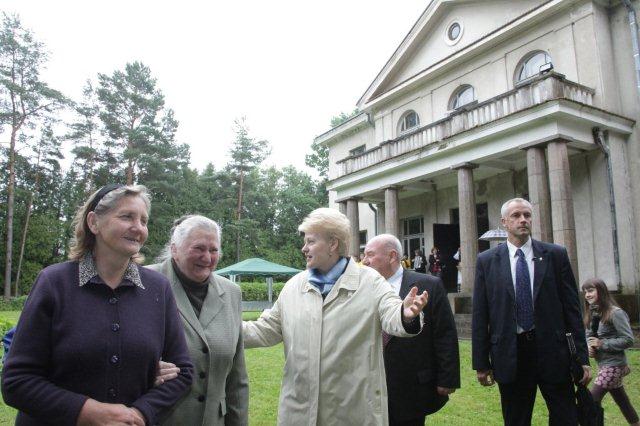 A. Smetonos dvarą norėta paversti pobūvių vieta