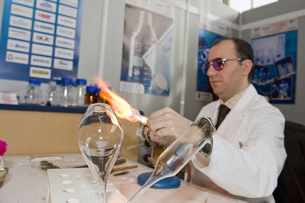 Lietuvoje produktyviausios biotechnologijų, chemijos ir mobiliojo ryšio bendrovės