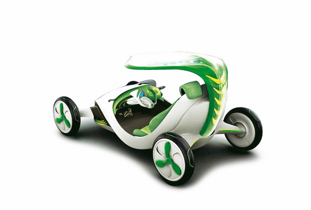 Automobilis naudoja CO2  ir tuo pačiu valo orą