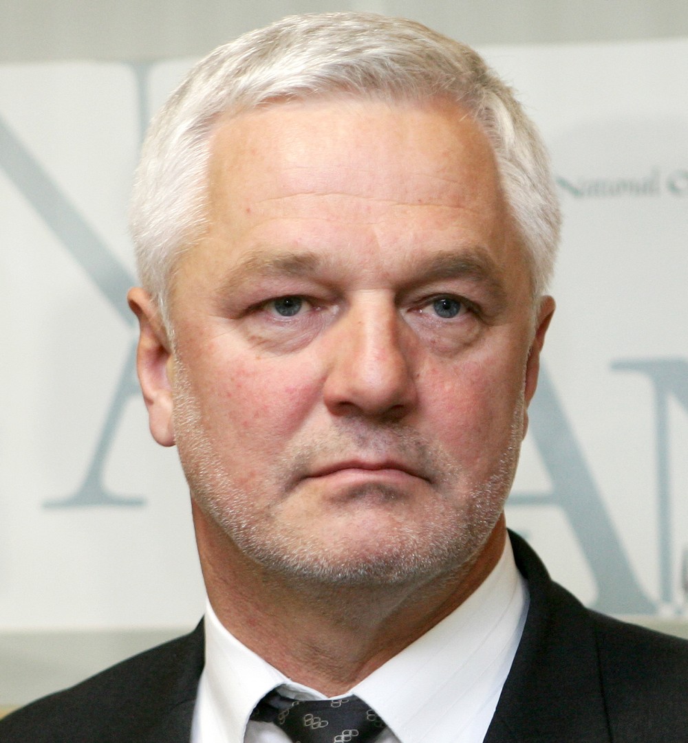 Apie 100 metų skolos ir kitas šventines pamokas