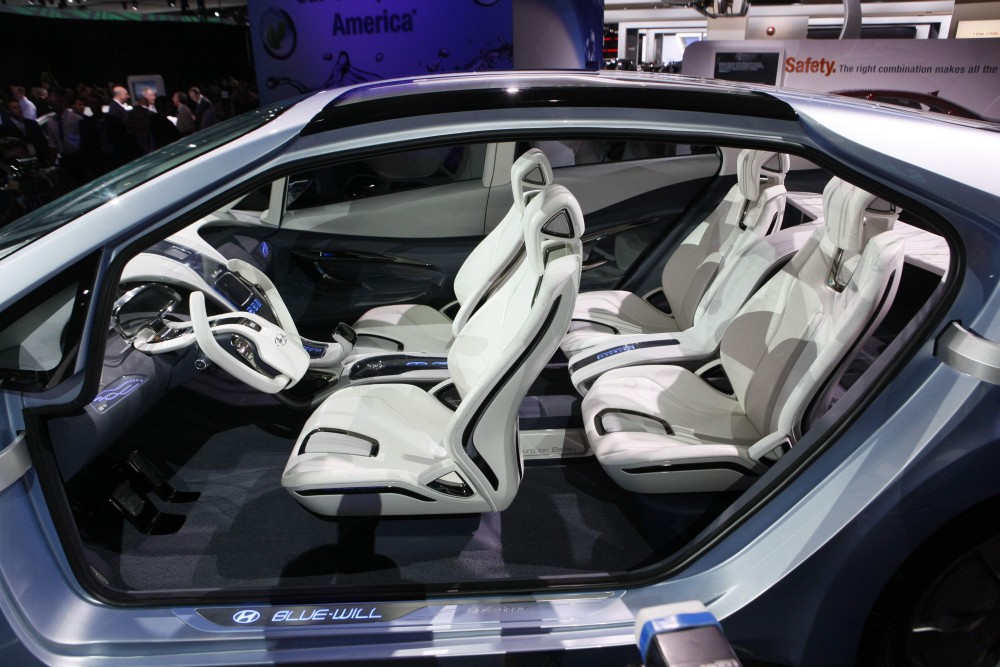 Augimas naujų automobilių rinkoje