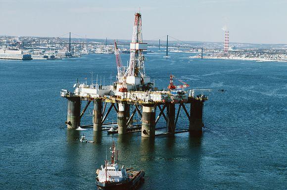 Putinas perspėjo, kad brangstanti nafta yra rimta grėsmė pasauliui