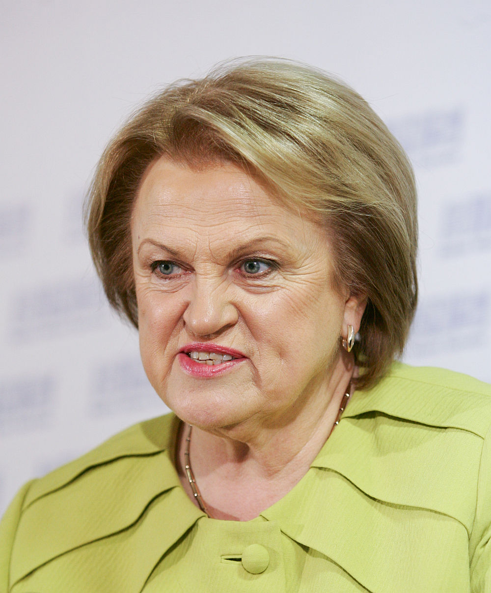 Dabartinė valdžia demonstruoja "stručio" politiką