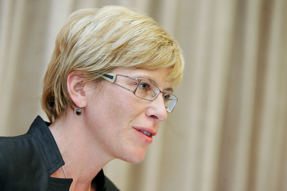 Nedeficitinio biudžeto galime tikėtis jau 2014 metais