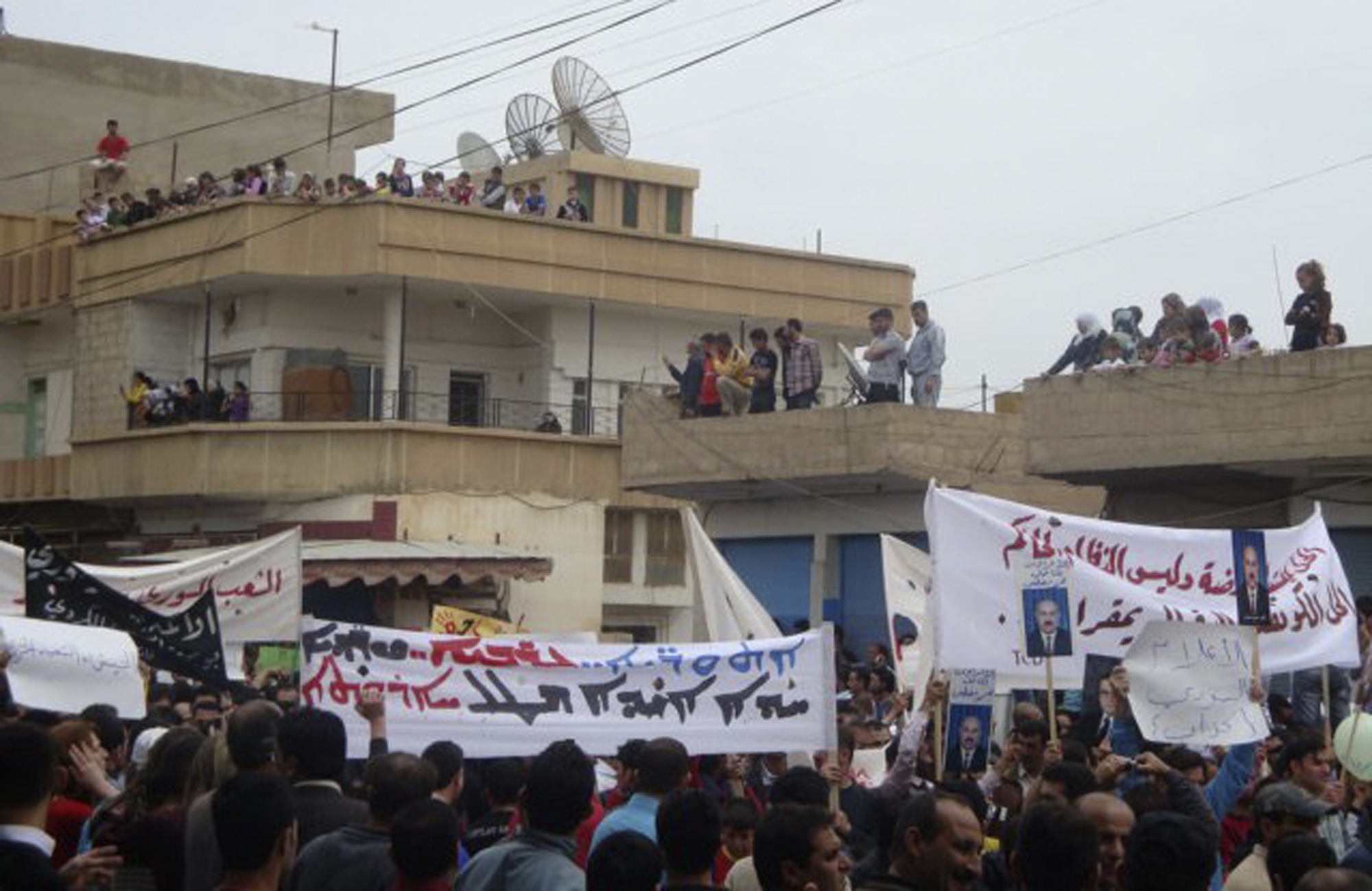 Sirijos protestuose žūva žmonės