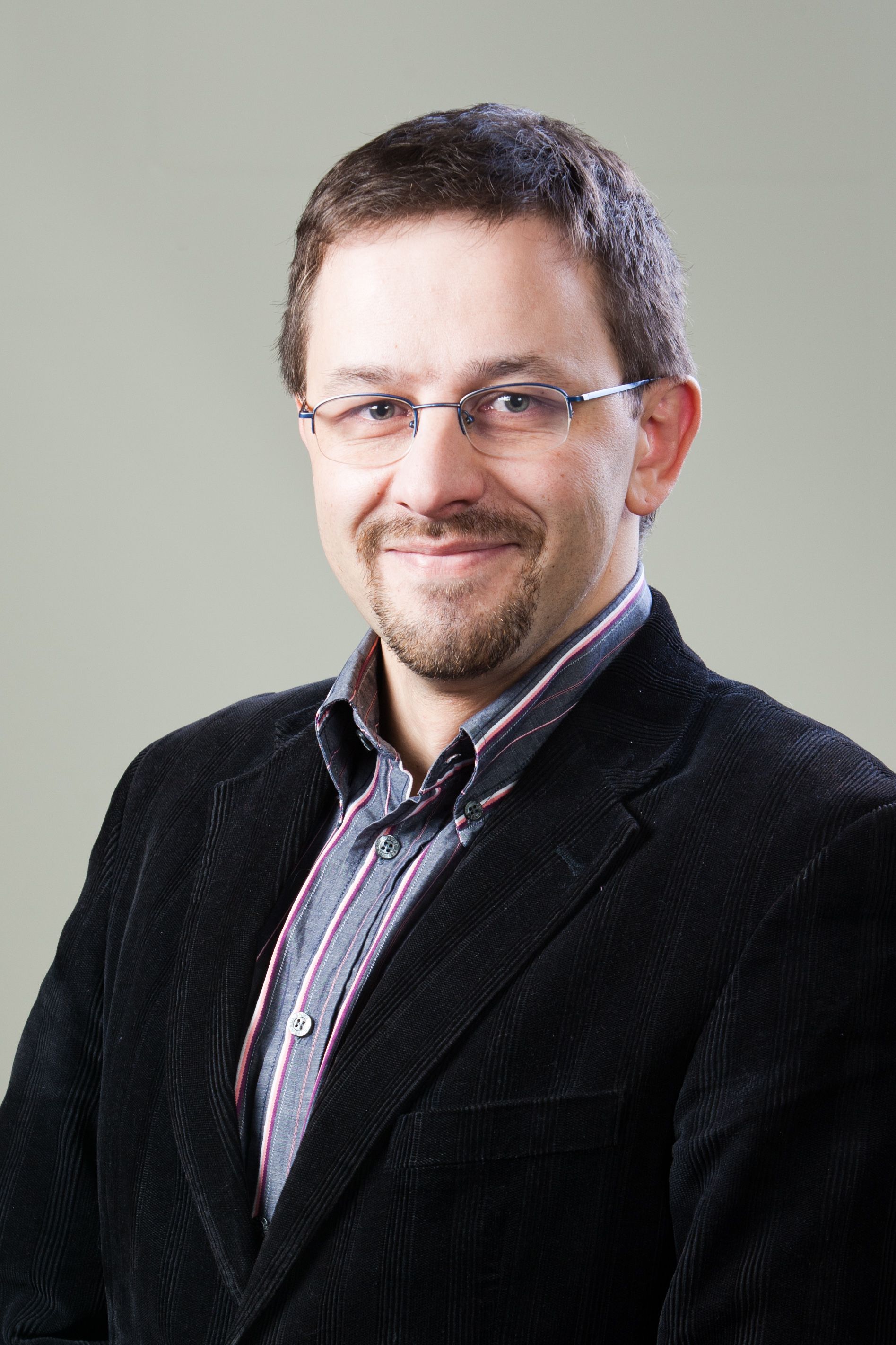 ES parama: ne tik pliusai