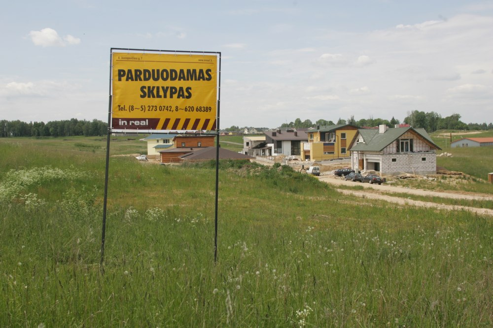 Daugiausiai perkama žemės sklypų